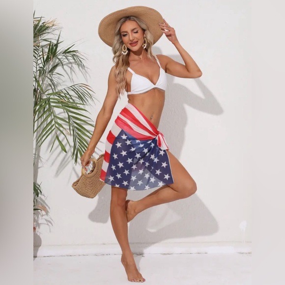 🇺🇸 USA Flap Sarong Cover-Up - Picture 2 of 5